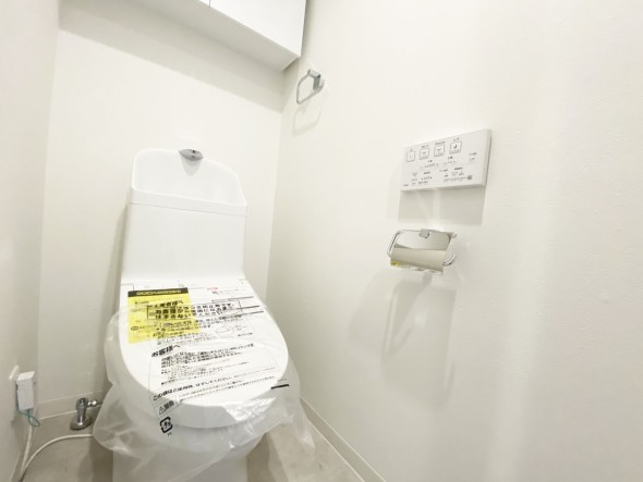 ウォシュレット機能付きトイレ