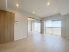 家族と過ごす時間を大切にしたい方にぴったりの明るくゆとりある住空間です。