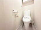 ウォシュレット機能付きトイレ