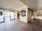 広々としたエントランスホール。