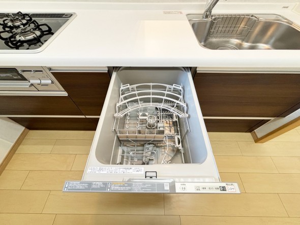 食洗機付き。家事の手助けとして。