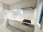 使い勝手の良い設備のキッチンで効率よくお料理もできます。