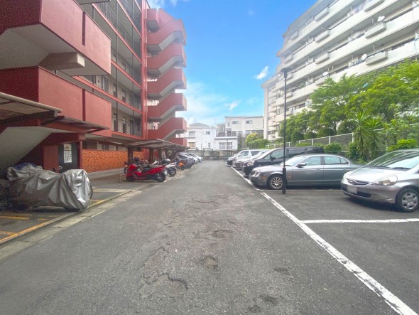 敷地内駐車場