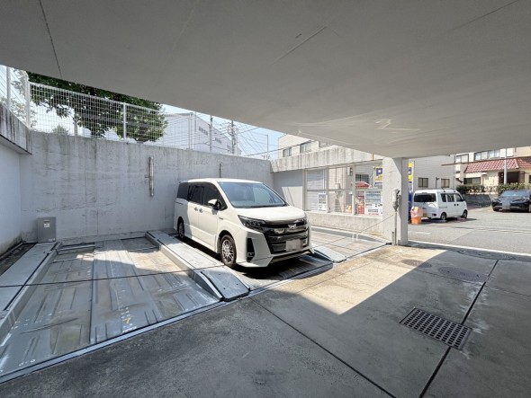 敷地内駐車場