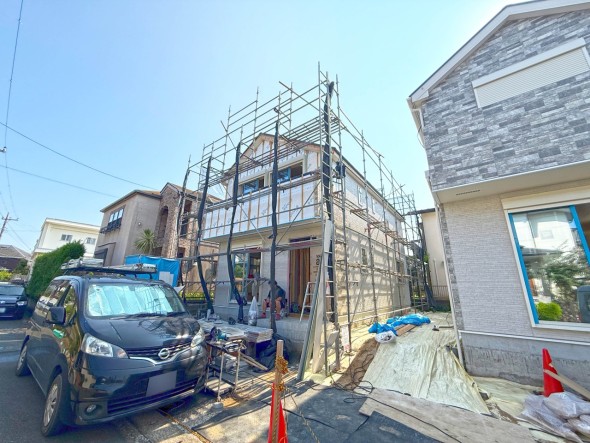 周辺は閑静な住宅街につき落ち着いた環境です。