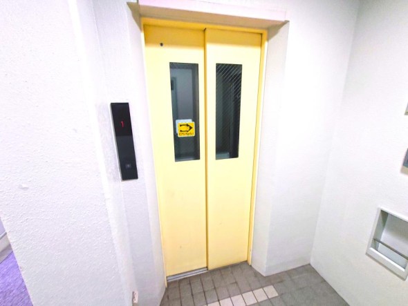 エレベーター