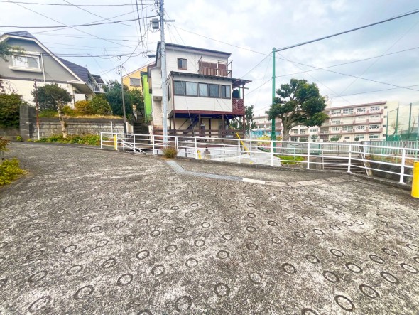 カースペース※駐車可能な車種は現地でご確認ください。