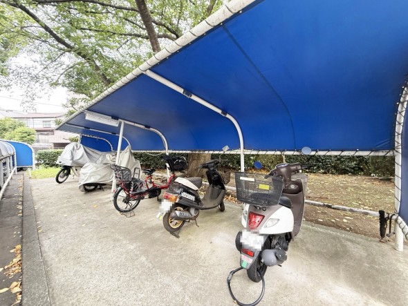 敷地内駐輪場・バイク置き場