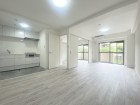 家族と過ごす時間を大切にしたい方にぴったりの明るくゆとりある住空間です。