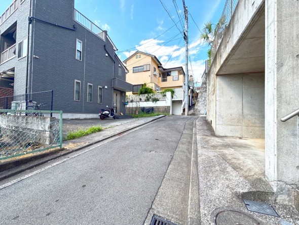 前面道路含む現地写真