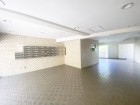 広いロビーで待ち合わせにも最適