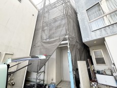 爽やかな青空の下に贅沢なほどに降り注ぐ陽光、豊かな居住性と、クオリティが見事に調和した住空間は、住まうことの喜びを感じさせてくれ