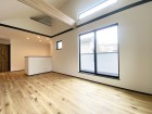 キッチンからはリビングを見渡せます。