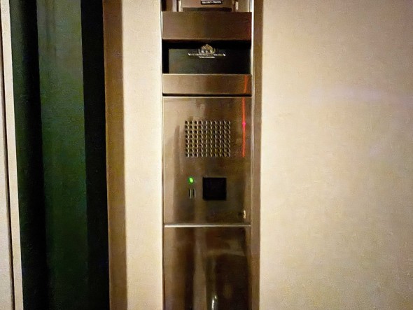 モニター付きインターホン