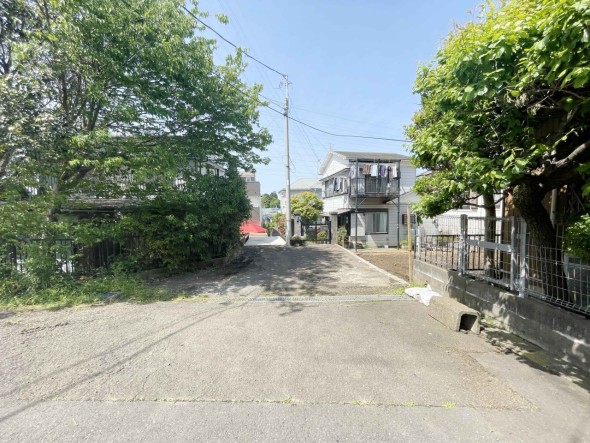 前面道路含む現地写真