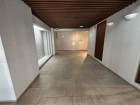 エントランスホール