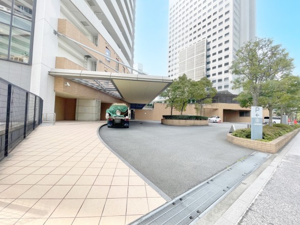 マンション入り口部分