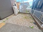 ちょっとしたお庭スペースございます。