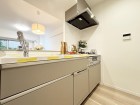 使い勝手の良い設備のキッチンで効率よくお料理もできます。