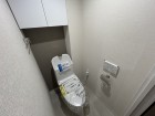 ウォシュレット機能付きトイレ