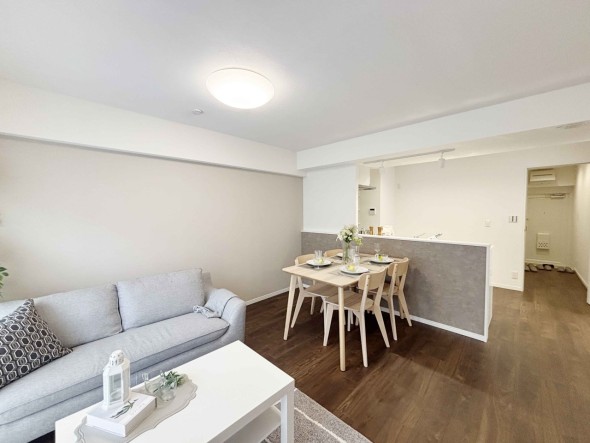 ゆったり寛げる充分な広さがございます。