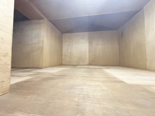 小屋裏収納。