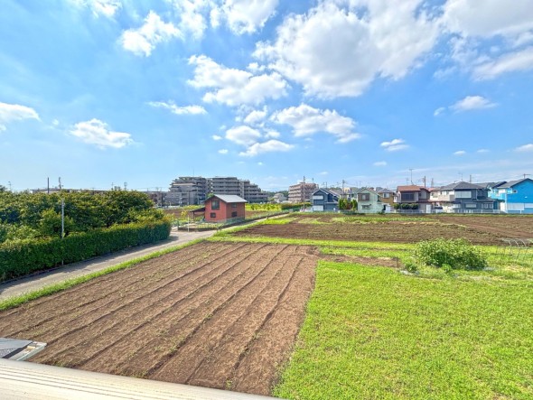 圧迫感がなく、開放的な眺望です。