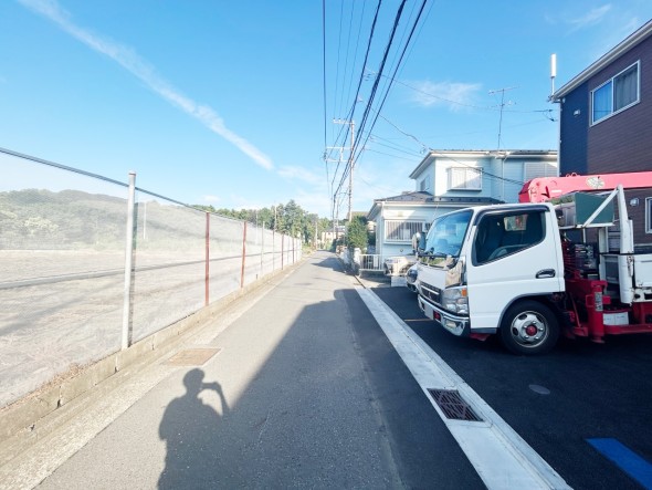 前面道路含む現地写真