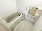 内装 1日の疲れを癒すバスルーム。