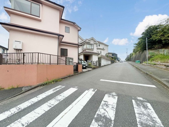 前面道路含む現地写真