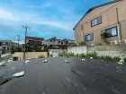 建築条件なしの売地です。お好きなハウスメーカーで建築していただけます。