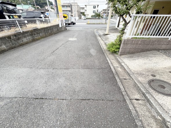 前面道路含む現地写真