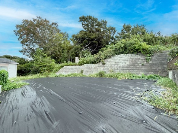 建築条件なしの売地です。お好きなハウスメーカーで建築していただけます。