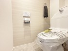 ウォシュレット機能付きトイレ