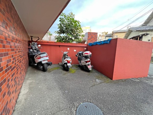 バイク置き場