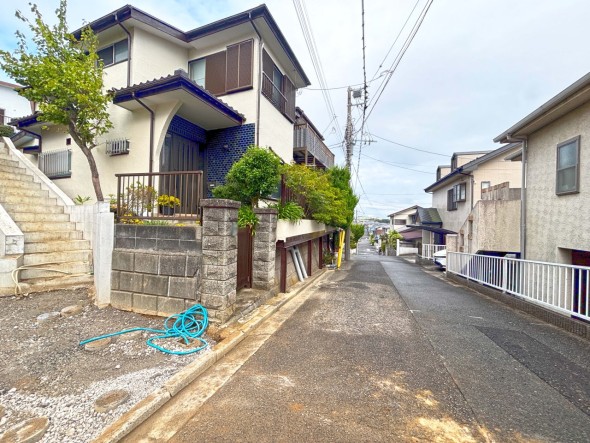 前面道路含む現地写真