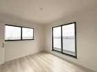 一日の疲れをいやしてくれる主寝室。時を忘れて過ごす場所として過ごせるお部屋です。