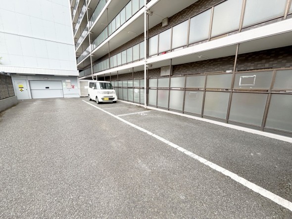 敷地内駐車場