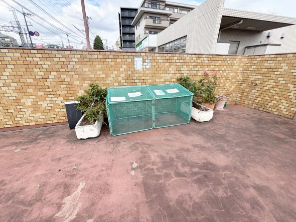 ゴミ置き場
