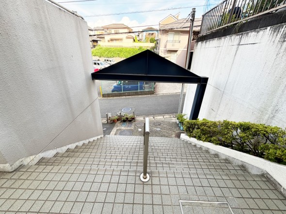 マンション敷地内写真