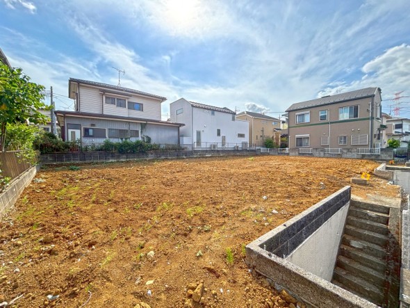 閑静な住宅街で落ち着いた住環境。