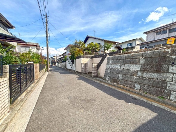 前面道路含む現地写真