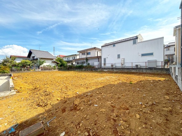 閑静な住宅街で落ち着いた住環境。