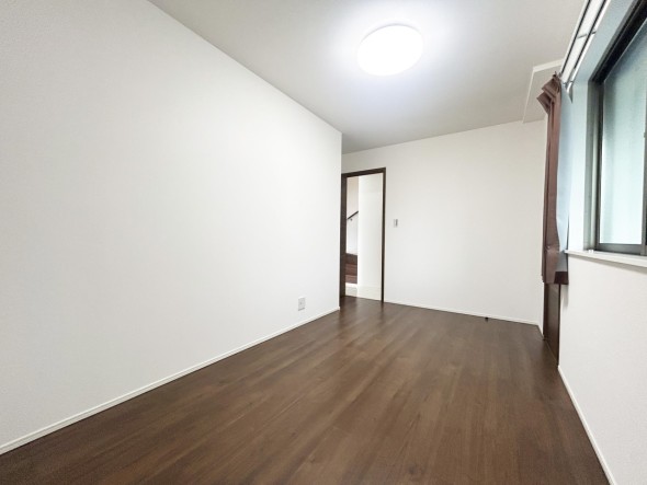 サービスルーム6.1帖。