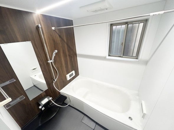 内装 1日の疲れを癒すバスルーム。