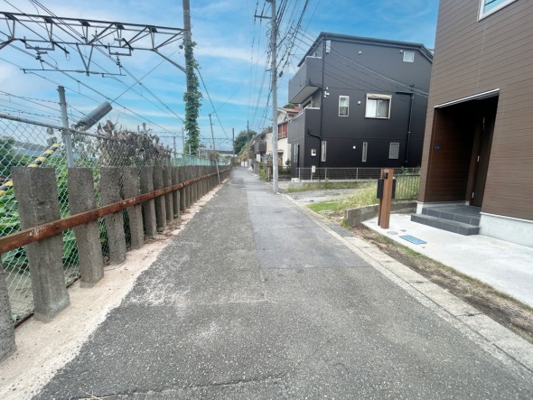 前面道路含む現地写真