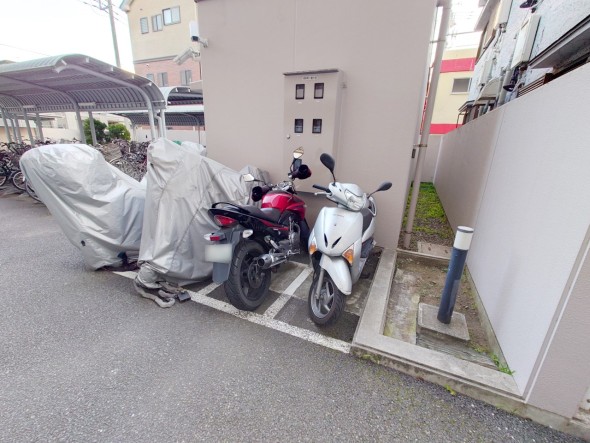 バイク置き場