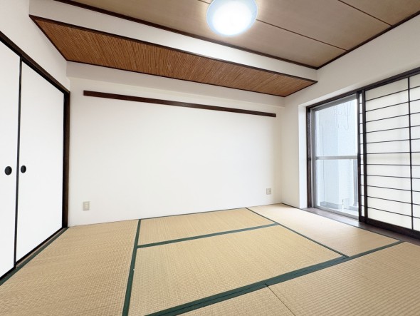 客間やお子様の遊び場として多用途にお使い頂けます。  