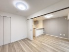 感性を育むプライベートルームはシンプルでスマートな空間。
