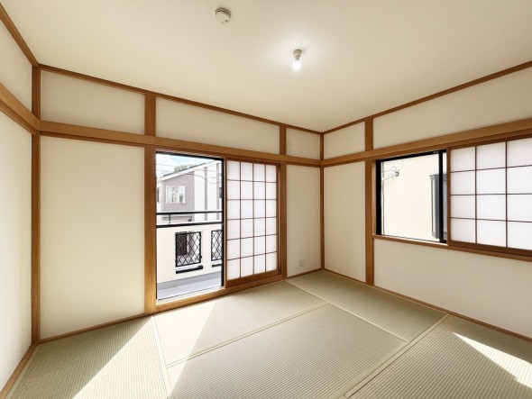 客間やお子様の遊び場として多用途にお使い頂けます。  